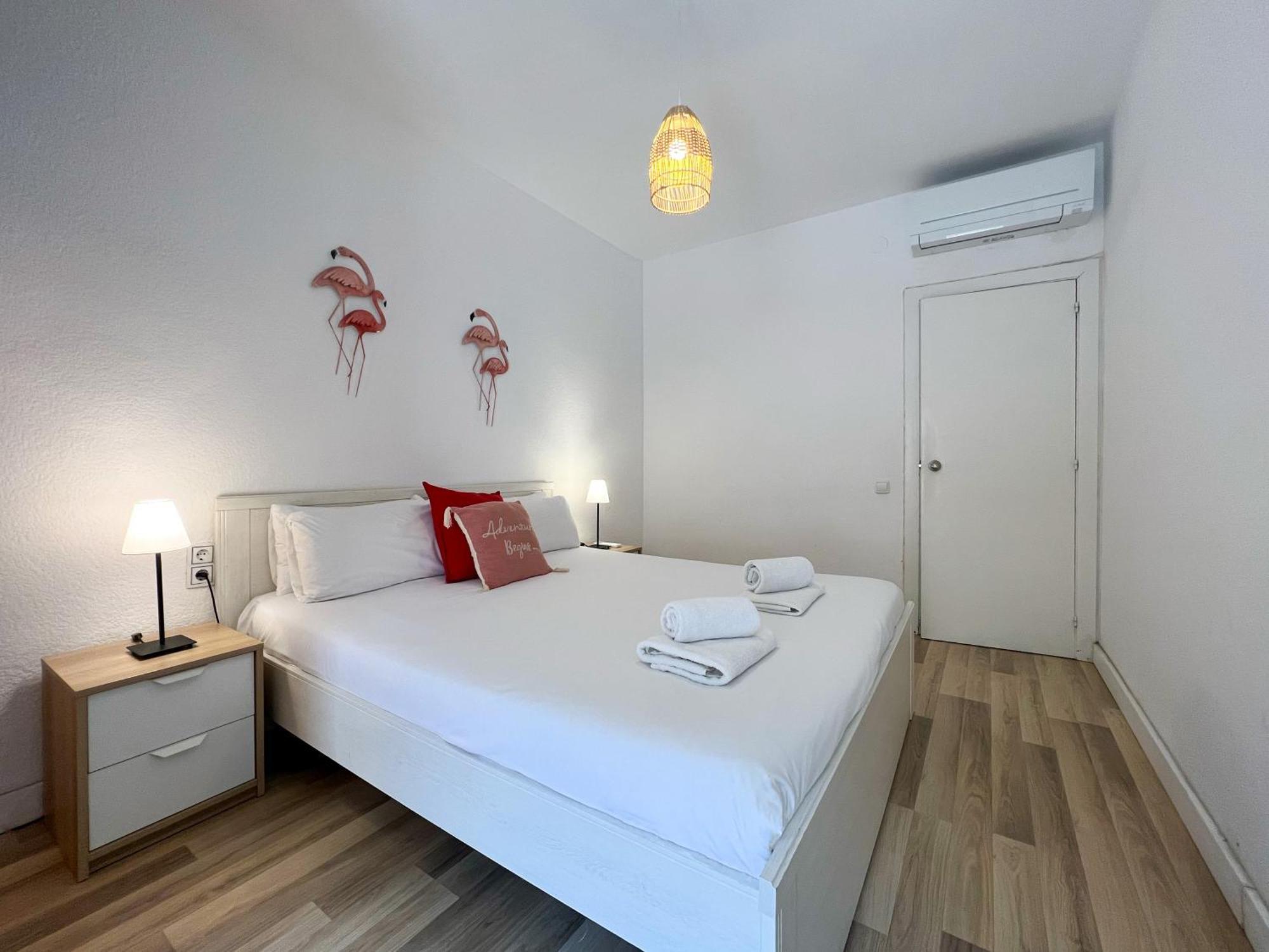 Stay U-Nique Apartments Sardenya II Barcelona Exteriör bild